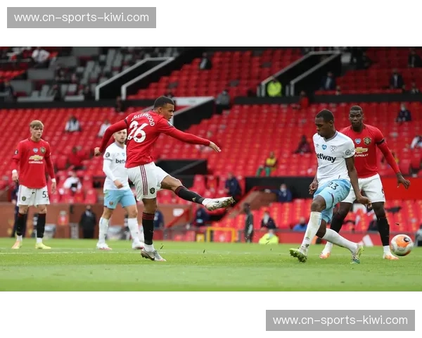 格林伍德第14粒进球难救主 马赛2-2斯特拉斯堡补时送点酿混乱 格林伍德第14粒进球难救主 马赛2-2斯特拉斯堡补时送点酿混乱