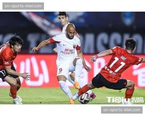 上海海港负分开局如何追赶积分 赛季初期抢分策略成关键转折